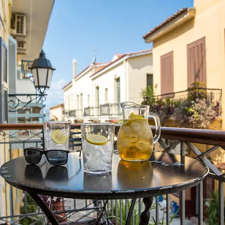 Amymone And Adiandi Návplio