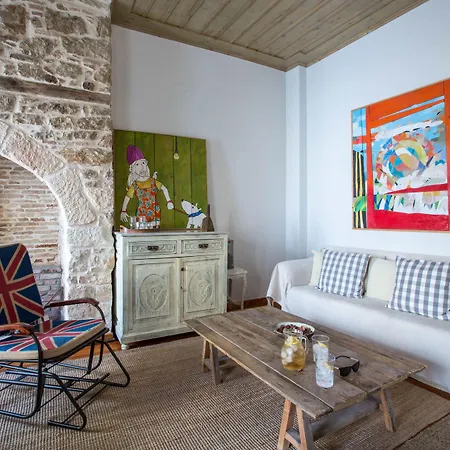 Amymone And Adiandi 3*