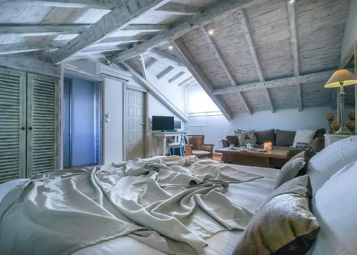 Hotel Amymone And Adiandi