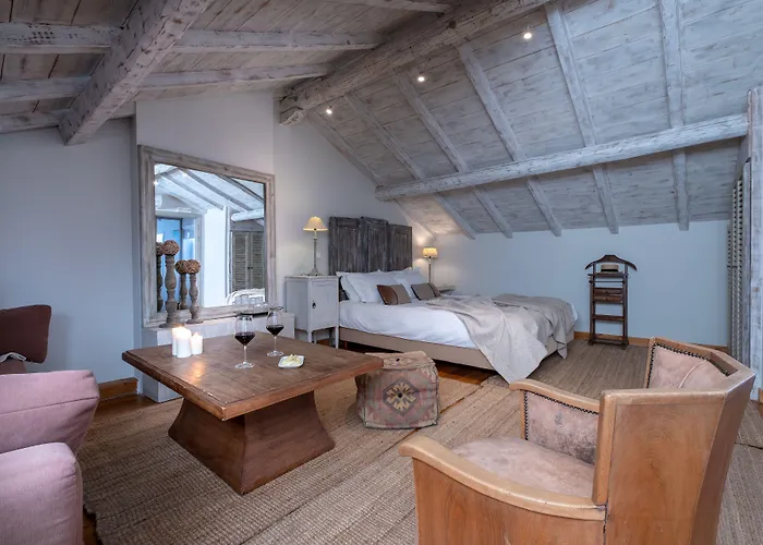 Amymone And Adiandi 3*